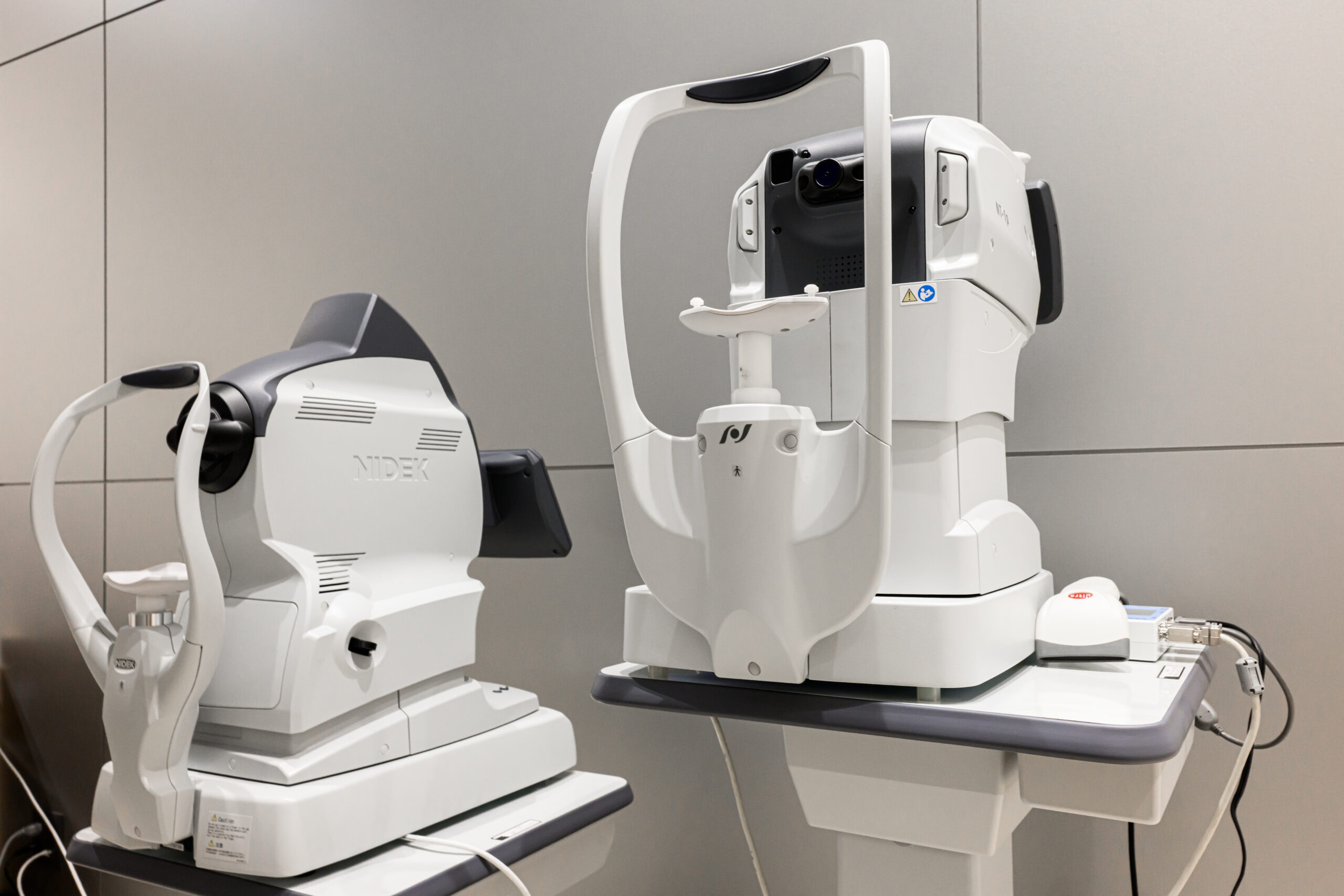 眼底検査機器・屈折検査機器